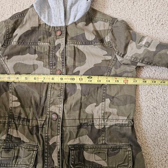 Abercrombie Kids Camo Hooded Jacket 13/14 - Picture 6 of 8